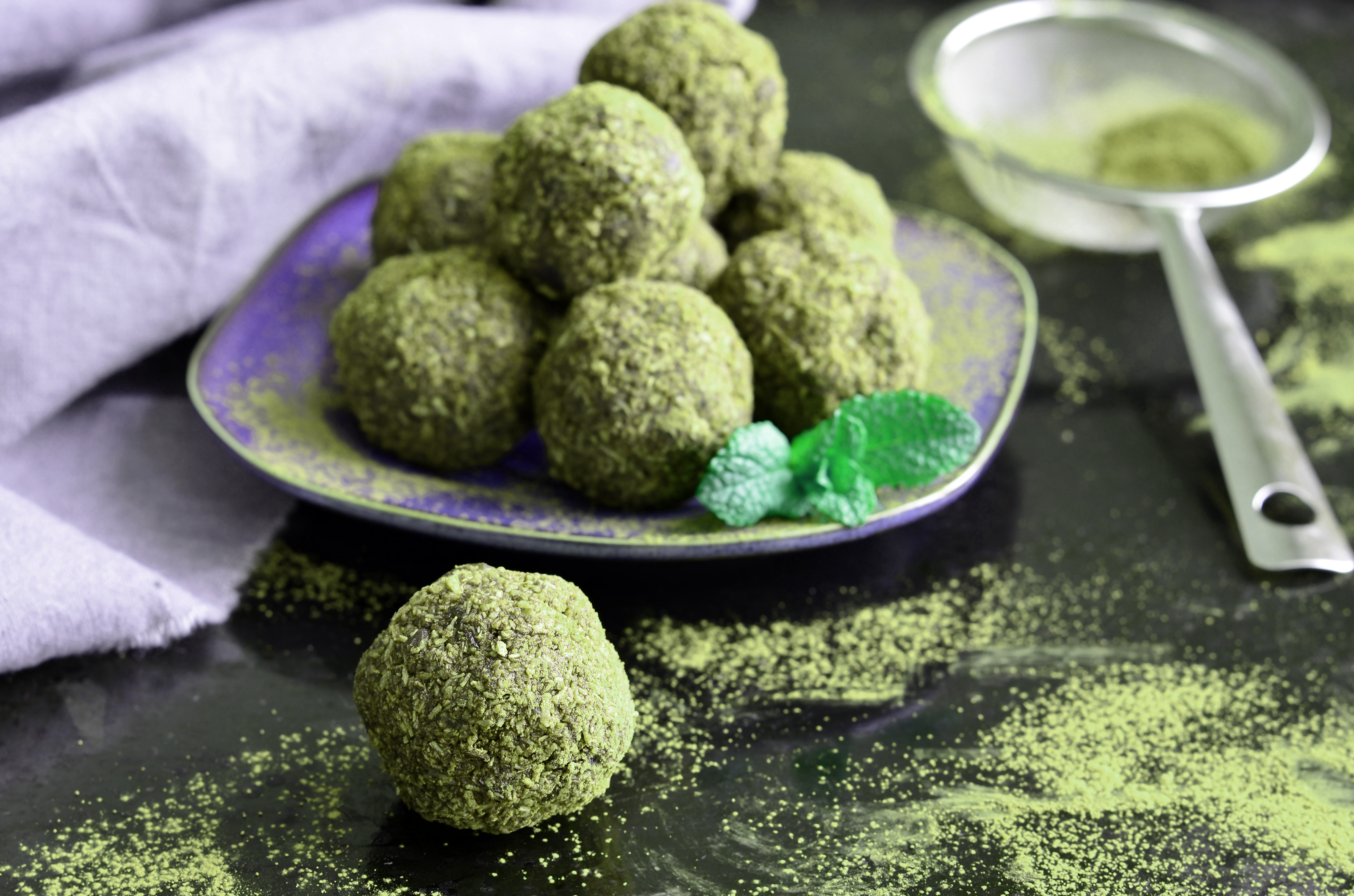 Hemp & White Chocolate Bliss Balls